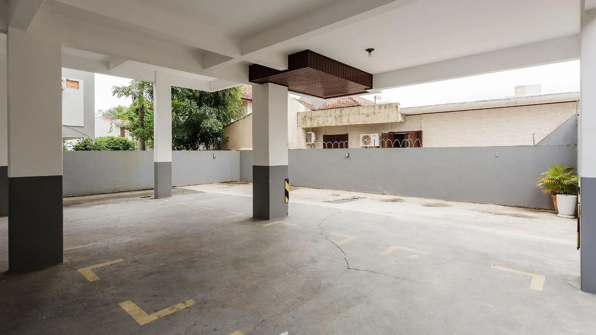Apto Tranquilo A 3Min Da Praia Canasvieiras Fml202 Florianópolis Apartament